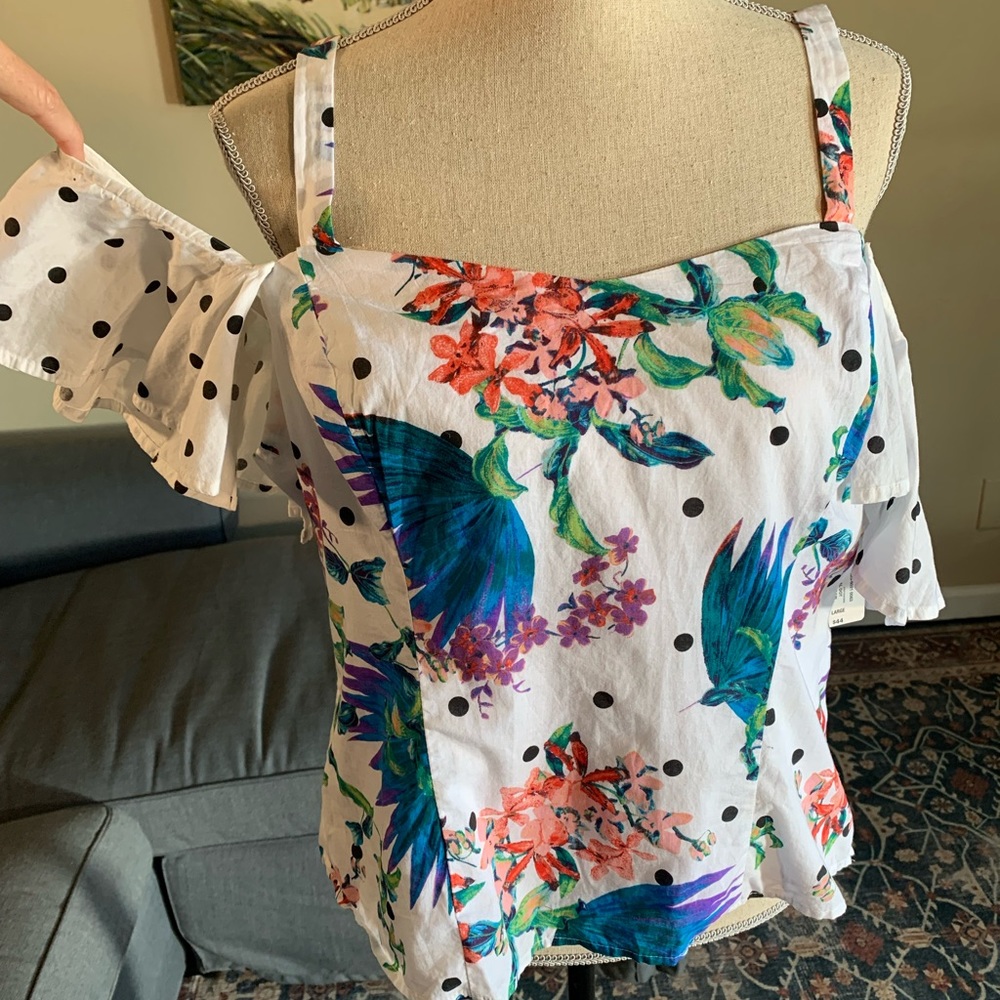 Off-shoulder ruffle fun summer print blouse
